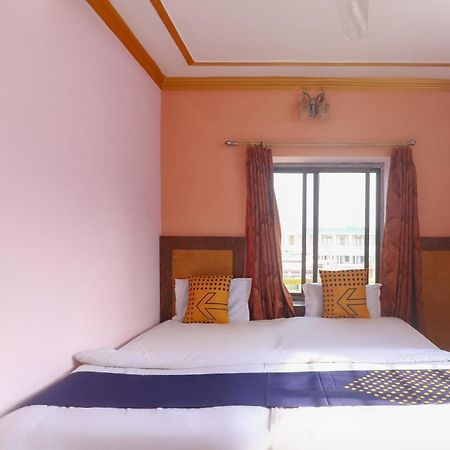 Spot On 75963 Hotel Prince Bodh-Gajá Kültér fotó